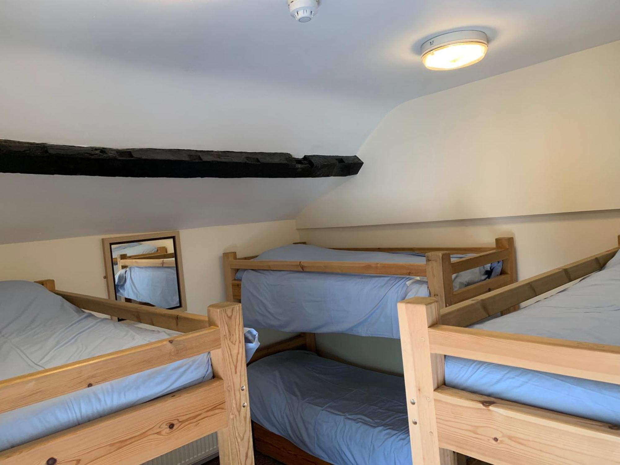 River Wye Hostel Glasbury Bagian luar foto