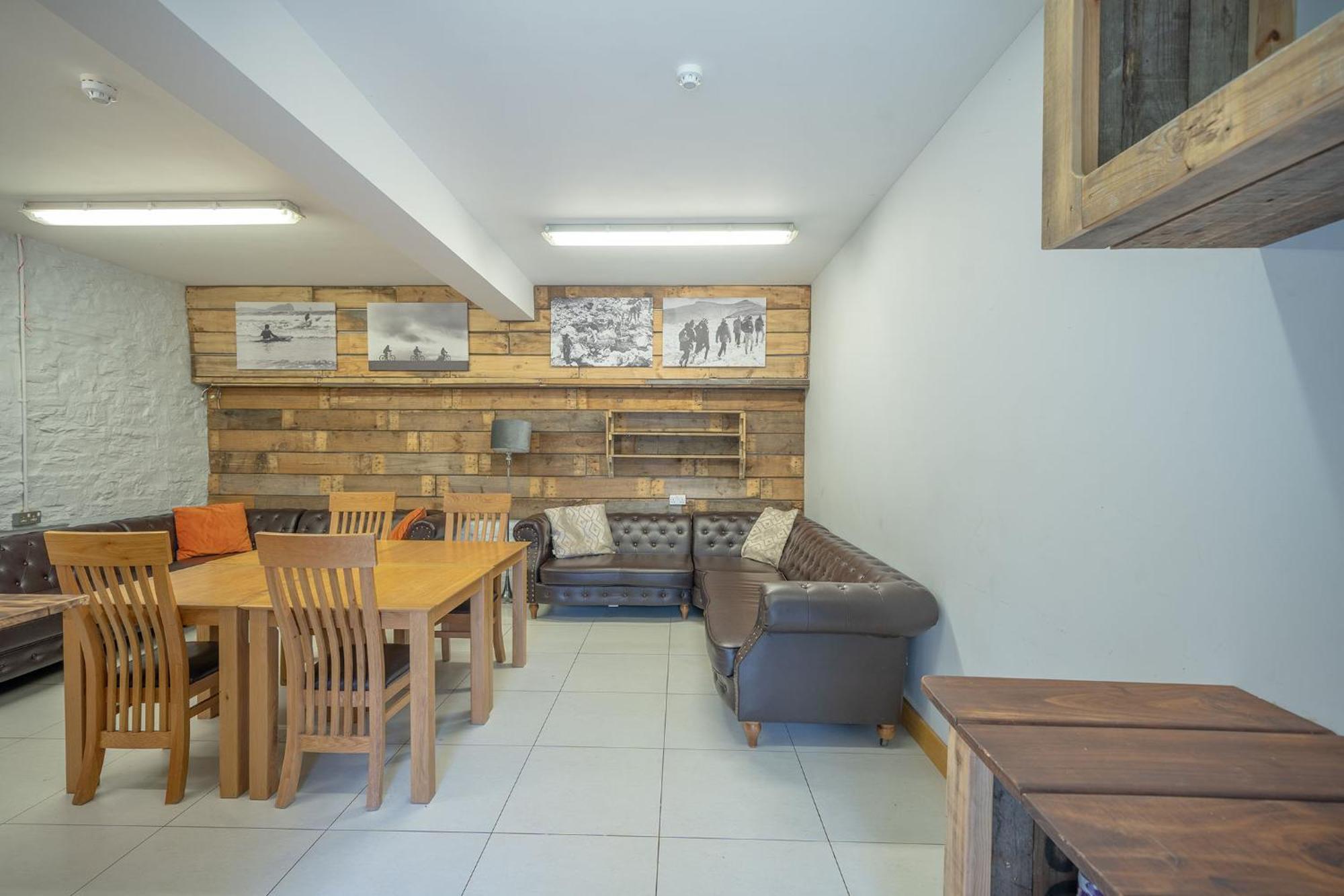 River Wye Hostel Glasbury Bagian luar foto